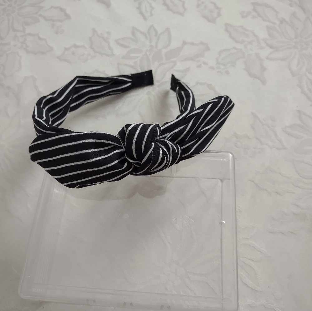 Black White Stripes Bow Headband